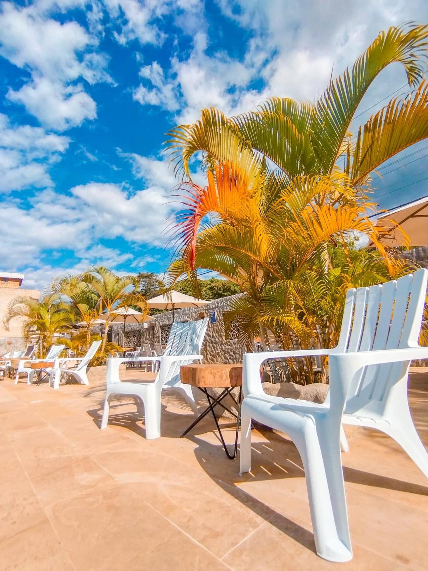 La Rosa Nautica Hostel Guaduas Esterno foto